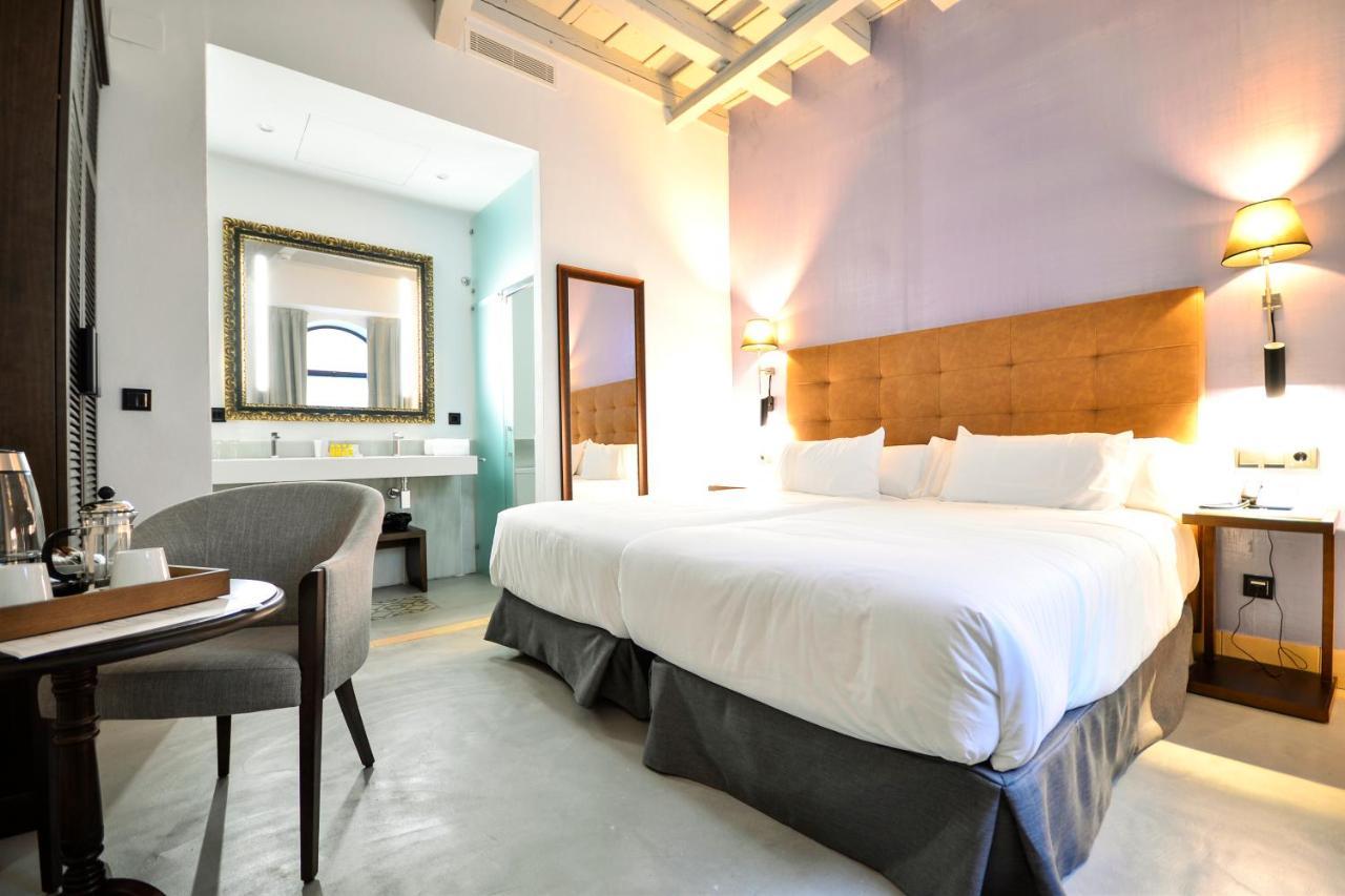 Hotel Legado Alcazar (Adults Only) Σεβίλλη Εξωτερικό φωτογραφία